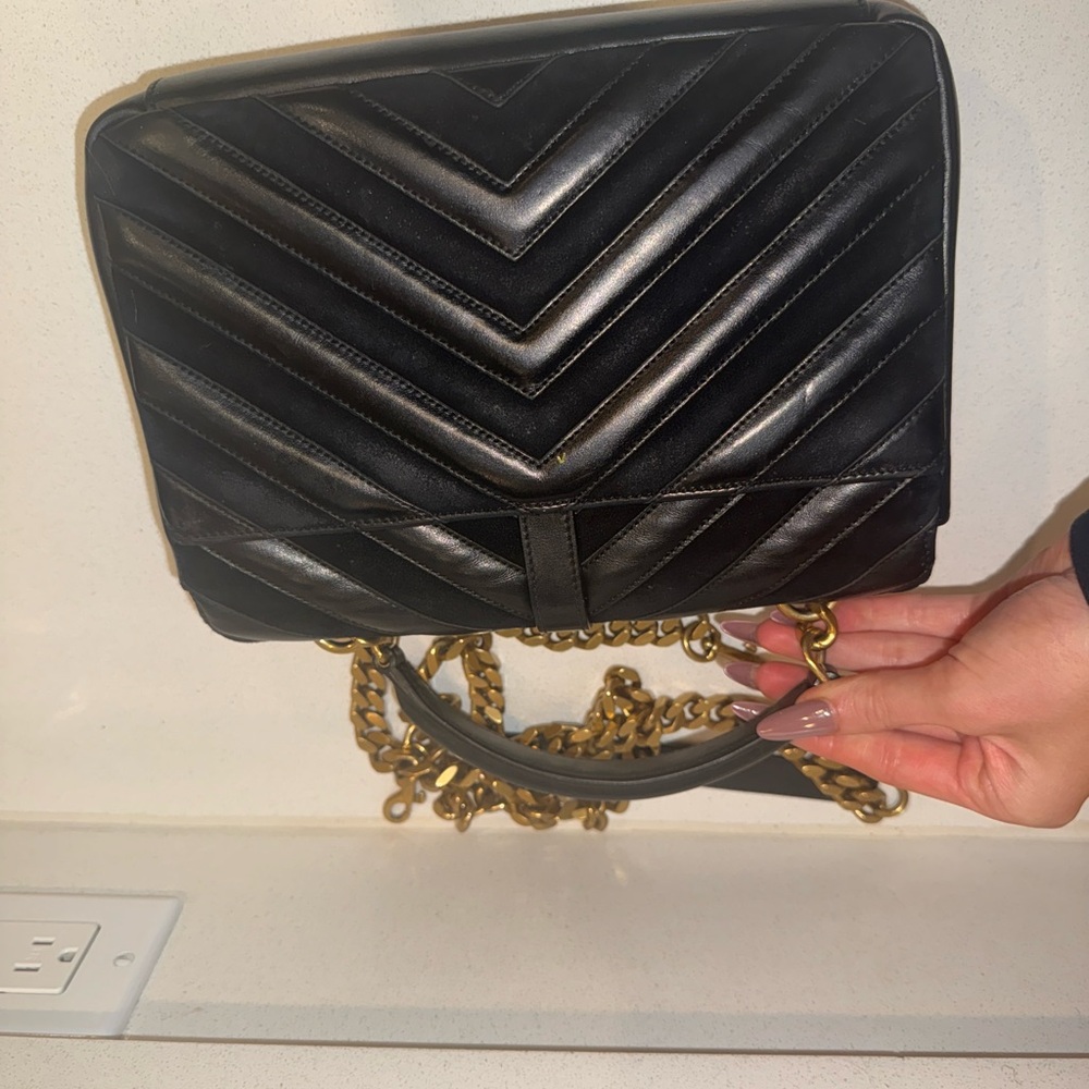 Authentic Yves Saint Laurent Medium College Bag with Gold Chain - Picture 4 of 8